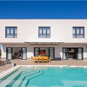 4 Bedroom Villa with Pool near Milna, Brac Island Sleeps 8 